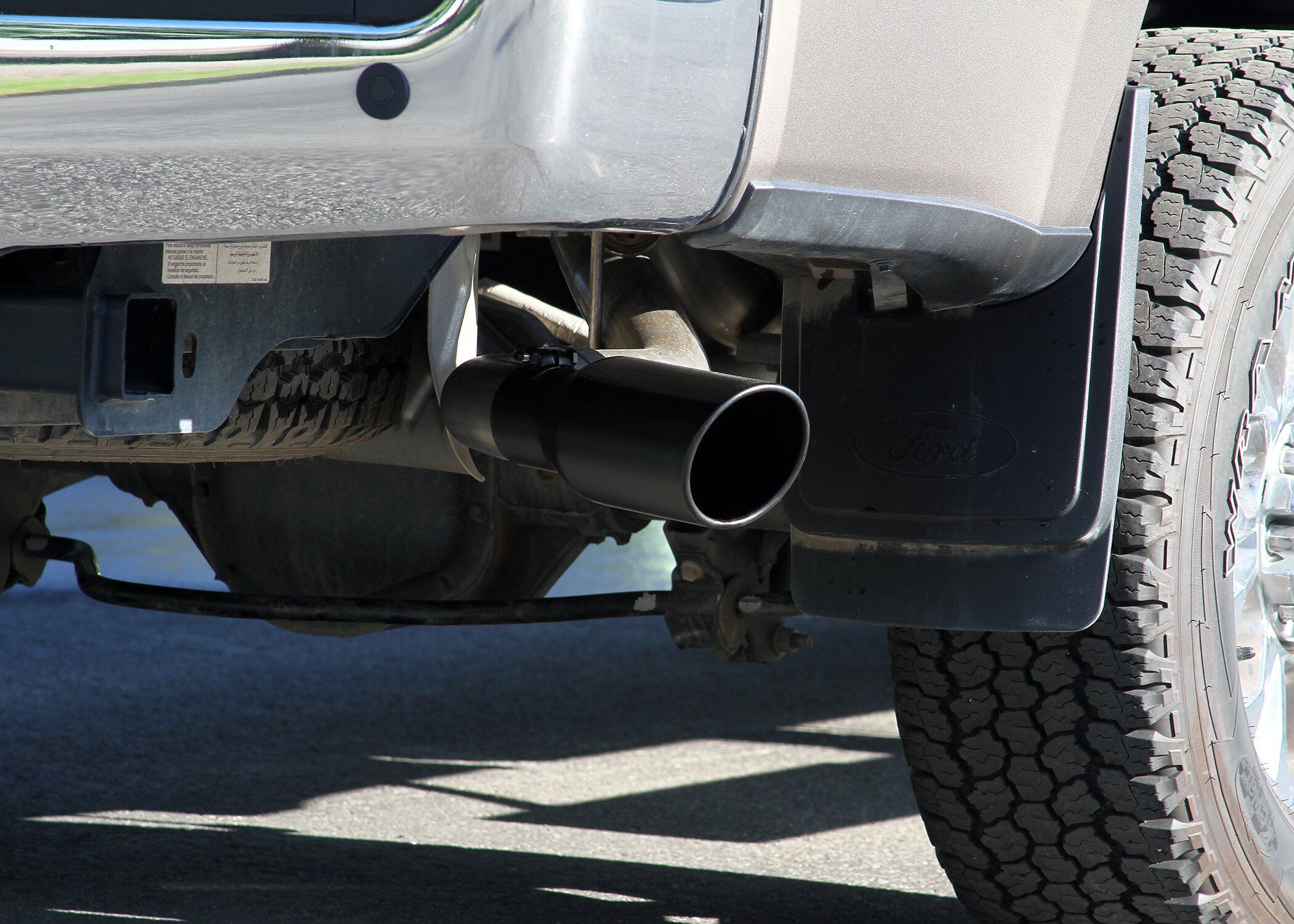 Flowmaster Flow FX Cat-Back Exhaust System (718100) – view 8